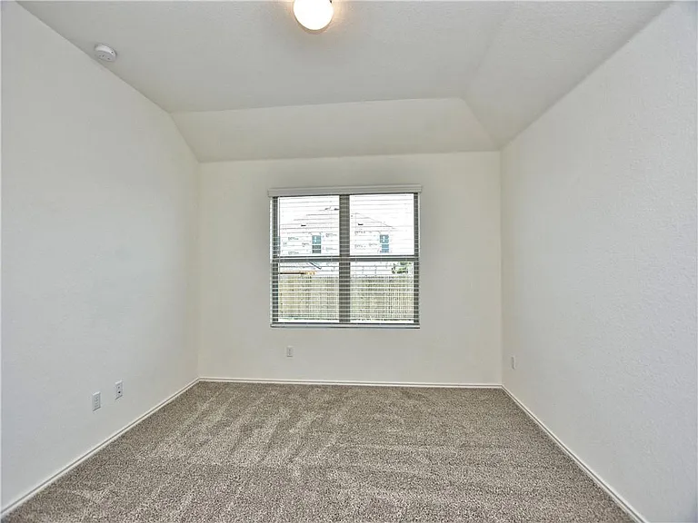 21413 Wilmiller Ln — Photo 10