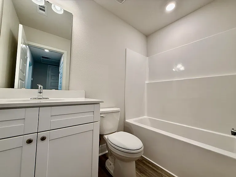 4067 Pendragon Cir — Photo 26