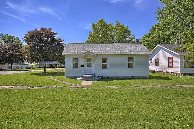 609 E Overton St photo 1