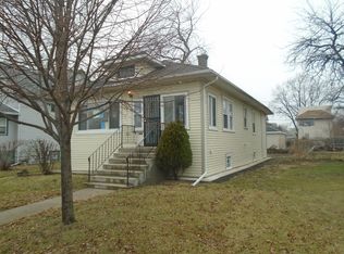 18 S 15th Ave, Maywood, IL 60153