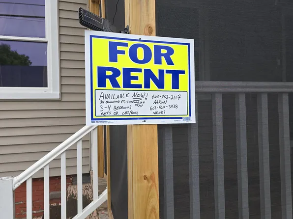 34 Downing St, Concord, NH 03301
