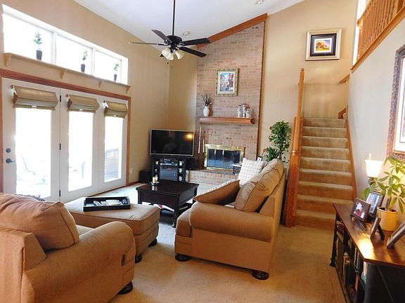 3rd image of 4676 Hickorybend Dr