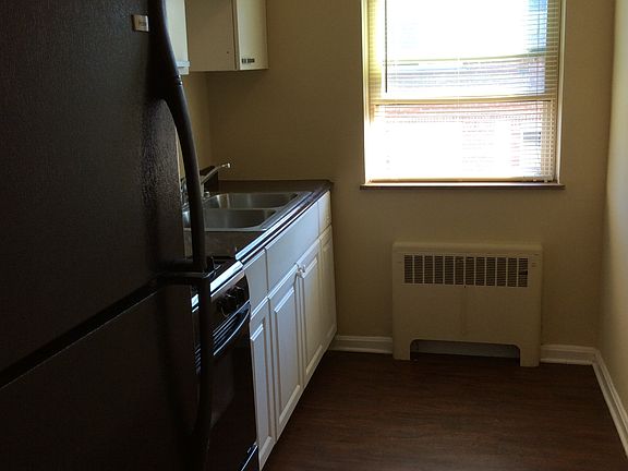 4th image of 1607 Asmann Ave APT 22