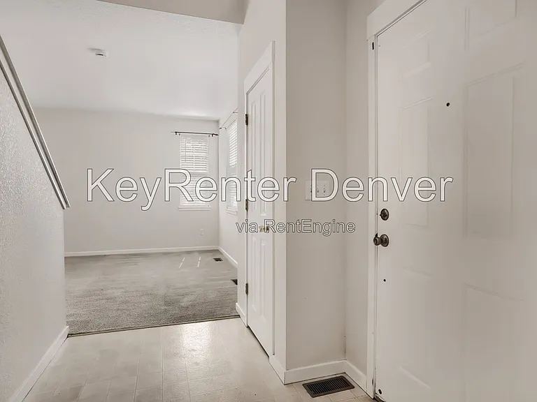 3852 Rabbit Mountain Rd — Photo 3
