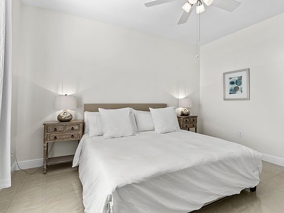 3rd image of 5035 Harmony Cir #1