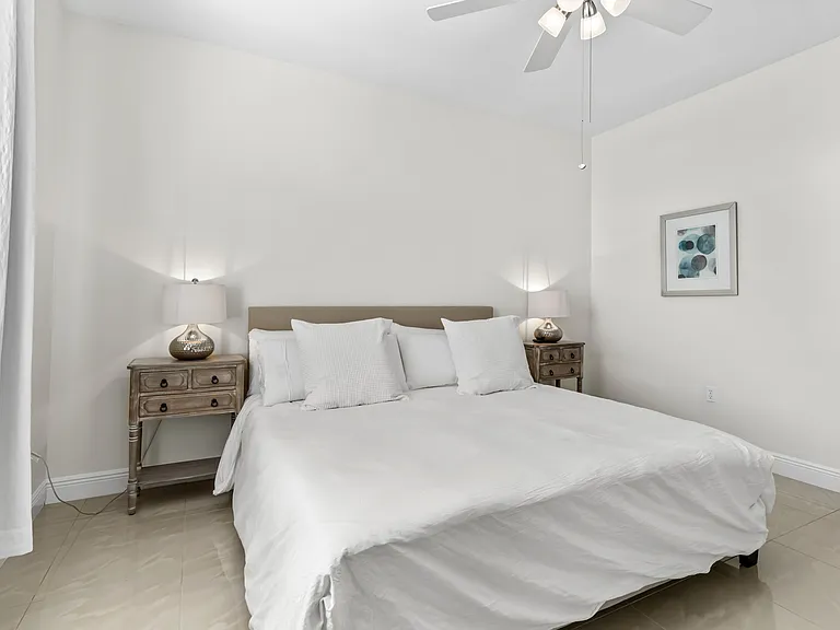 5035 Harmony Cir #1 — Photo 3