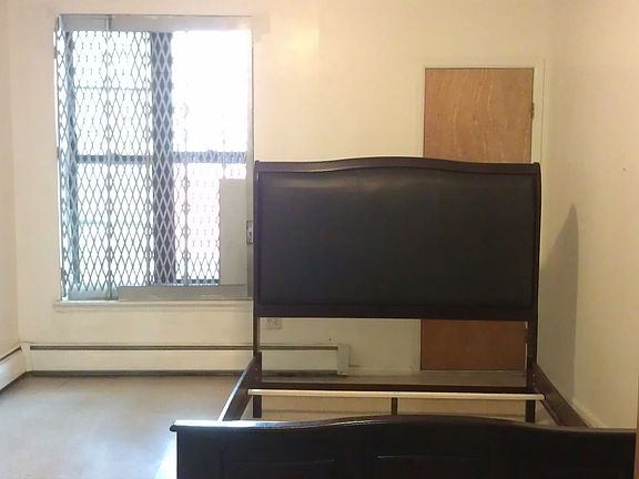 2nd image of 126 Alexander Ave