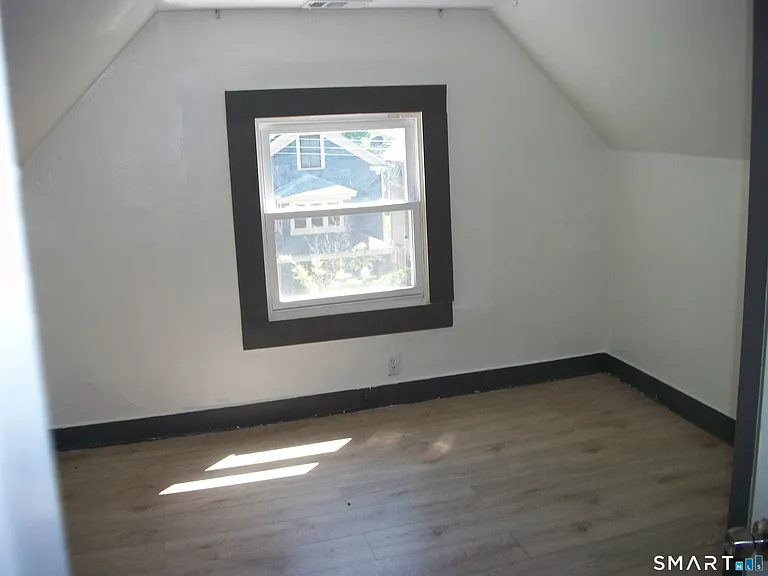 27 Lilac St #2 — Photo 14