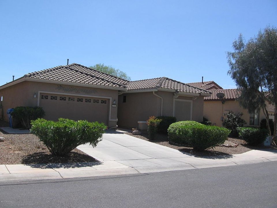 2nd image of 975 Paso Robles Ave