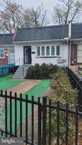 1138 Lake Shore Dr, Camden, NJ, 08104