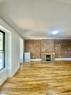 Rented by CMV Realty Inc. | media 17