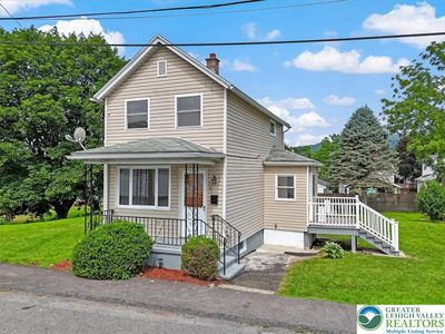 171 Harriet St, Throop, PA, 18512