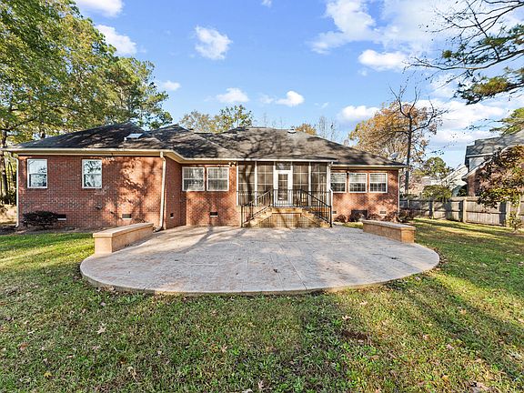 2nd image of 4431 Wild Thicket Ln