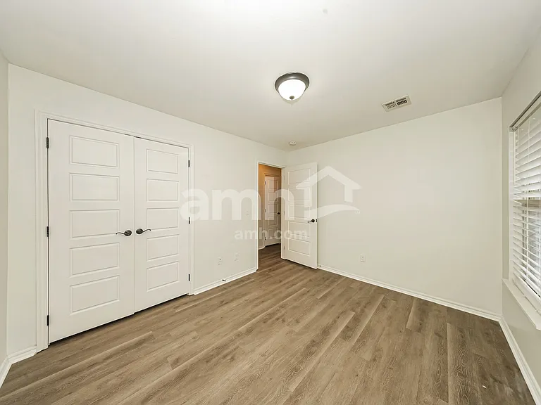 1608 Ginger Ave — Photo 11