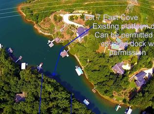 134 E Cove Dr, Six Mile, SC 29682