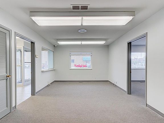3rd image of 10356 W Warren Ave