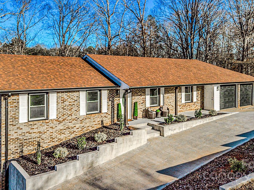 1st image of 238 Lincoln Dr