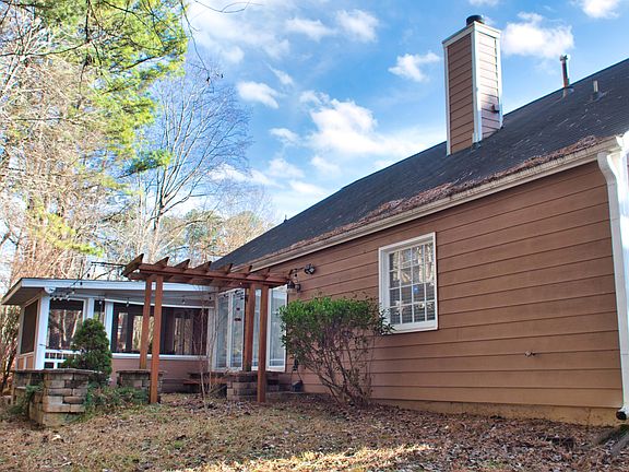 4th image of 4306 Martingale Ln NW