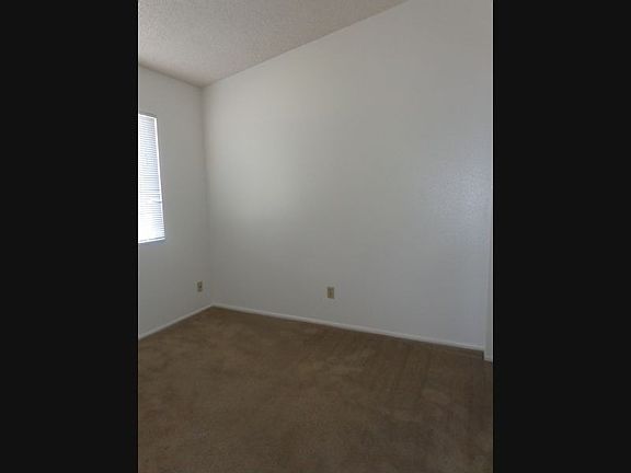 2nd image of 410 E Wickieup Ln