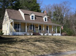 5 Ingrid Dr, Wrentham, MA 02093