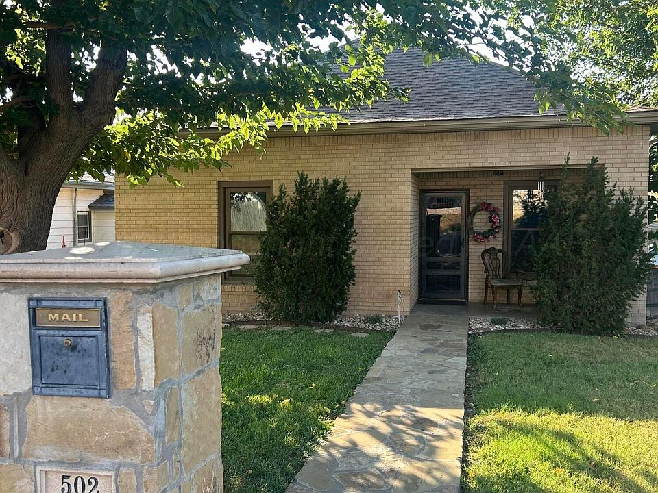 1st image of 502 S 3rd St