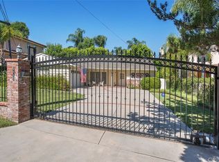 5117 Avenida Hacienda, Tarzana, CA 91356