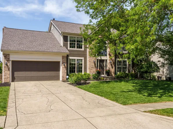 4500 Huntwicke Dr, Hilliard, OH 43026