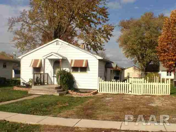 306 E Oakley St, Glasford, IL 61533