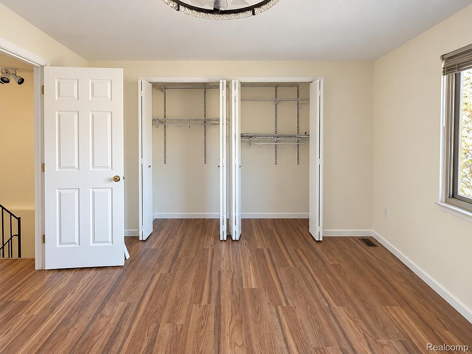 3892 Old Creek Rd, photo 11