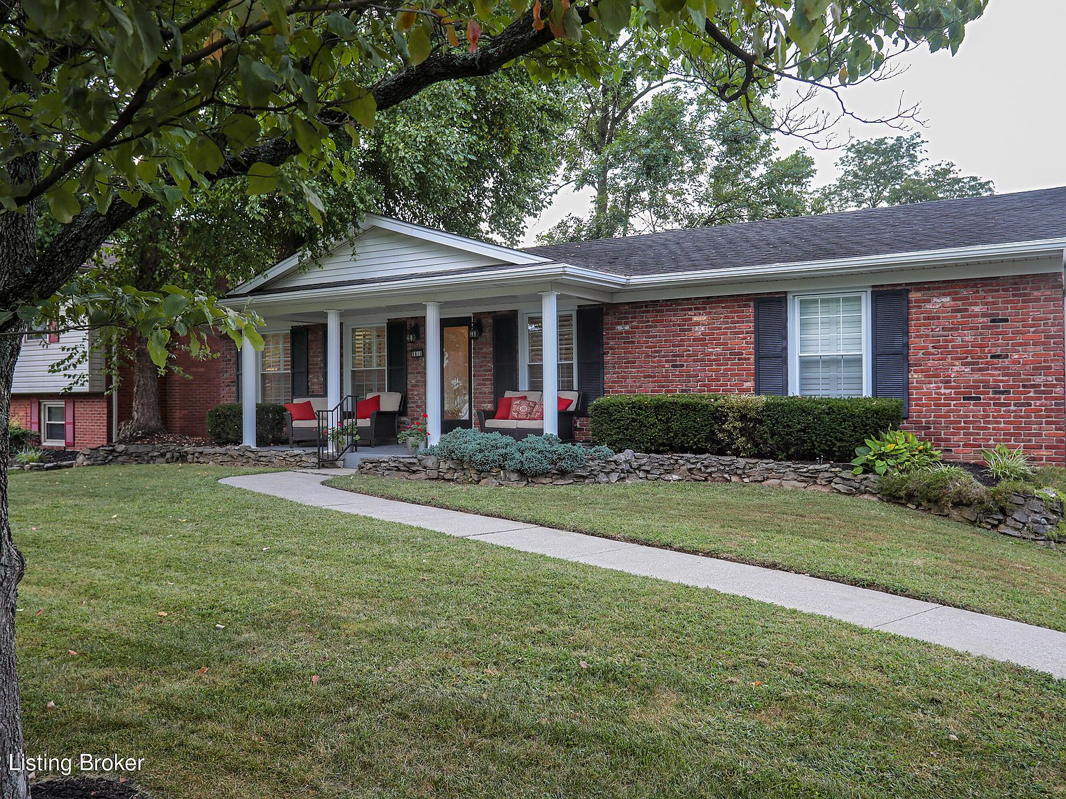 9810 Boxford Ct, Meadow Vale, KY 40242 Zillow