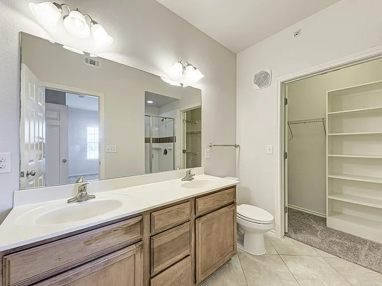 Riverhorse Ranch Apartments II — Photo 29