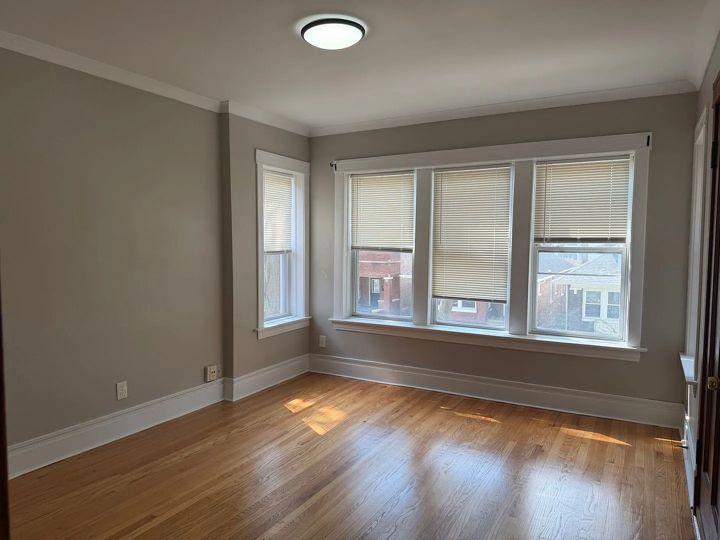 2 Bedroom apartment — Photo 2