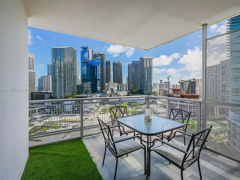 350 S Miami Ave #2104 — Photo 17