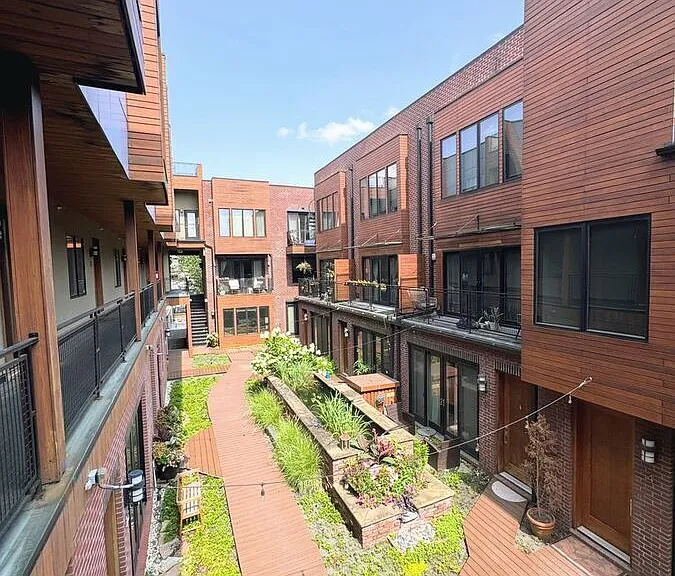 1247 E Columbia Ave #34 — Photo 30