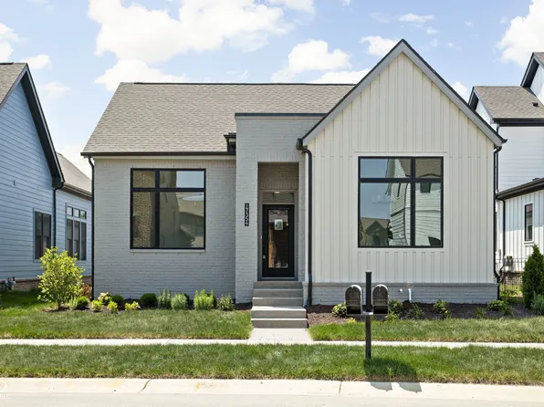 17354 Newton Main St, Westfield, IN 46074