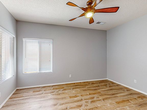 5th image of 7605 Brianne Ave NW