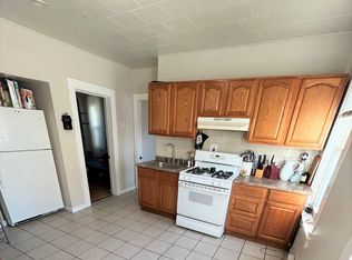 18 Esther St #3, Worcester, MA 01607