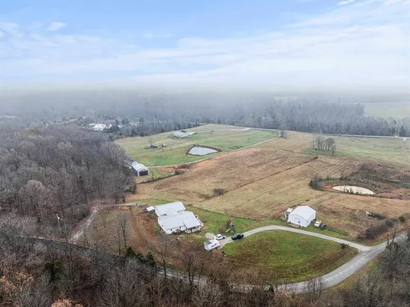 152 N Hopewell Church Rd, Fordsville, KY 42343
