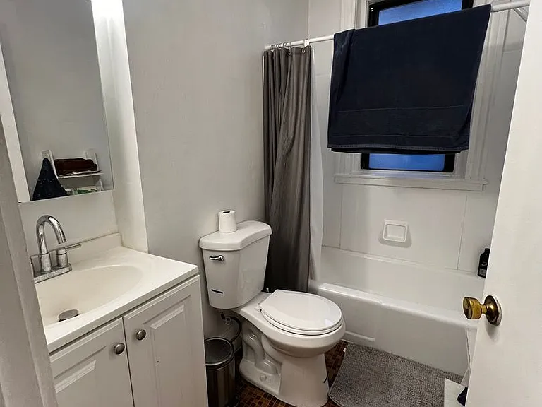 447 Park Dr #C4 — Photo 7