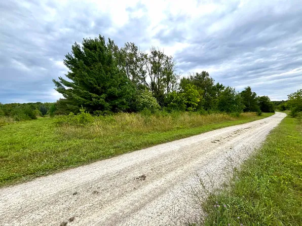 Deer Run Trl #9, Sturgeon Bay, WI 54235