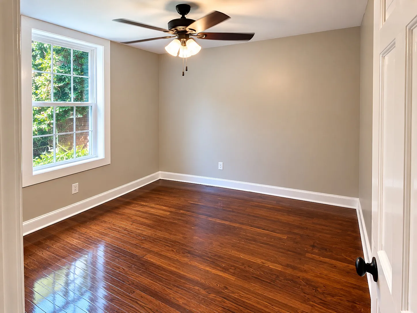 2 bed, 960 sqft, $1,050 — Photo 4