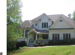 206 Meadow Ridge Ct, Canton, GA 30115