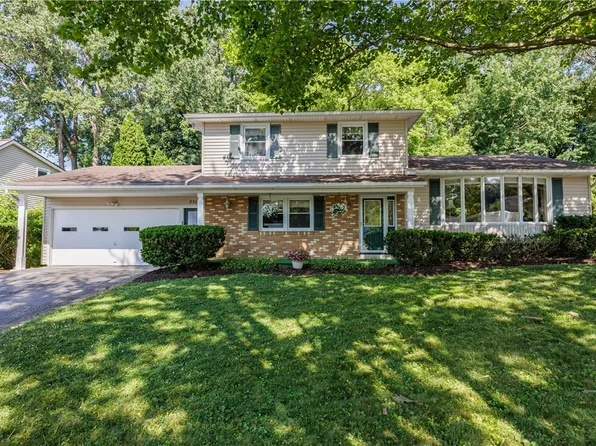 230 Lake Shore Boulevard Ext, Rochester, NY 14617