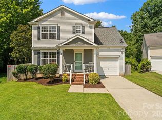 1719 Oleander Hill Ct, Charlotte, NC 28214