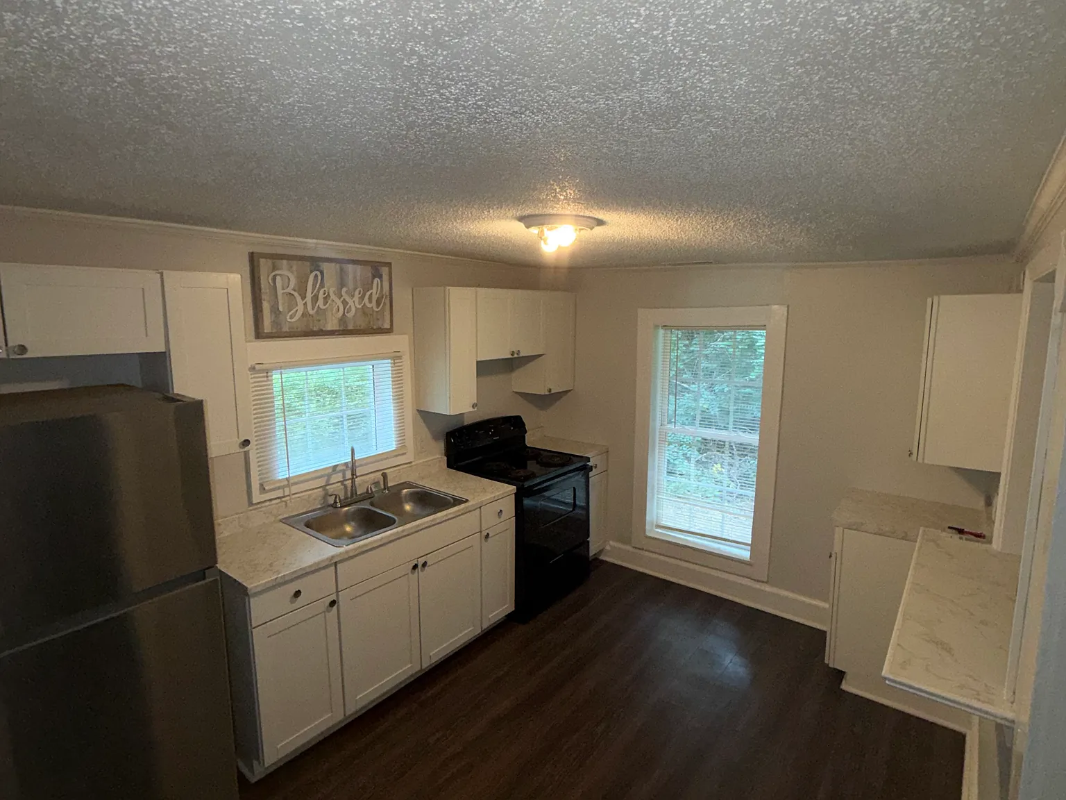 3 bed, 1270 sqft, $1,250 — Photo 3