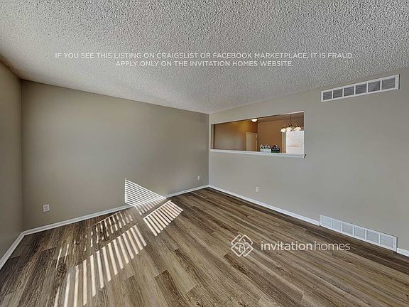 4th image of 9954 Columbine St