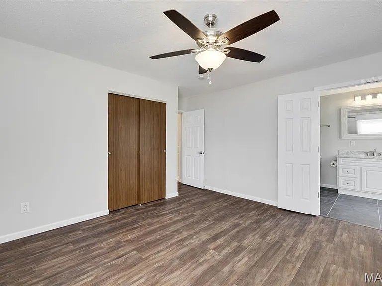 4649 McIlroy Dr — Photo 24
