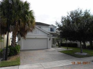 194 Berenger Walk, Royal Palm Beach, FL 33414