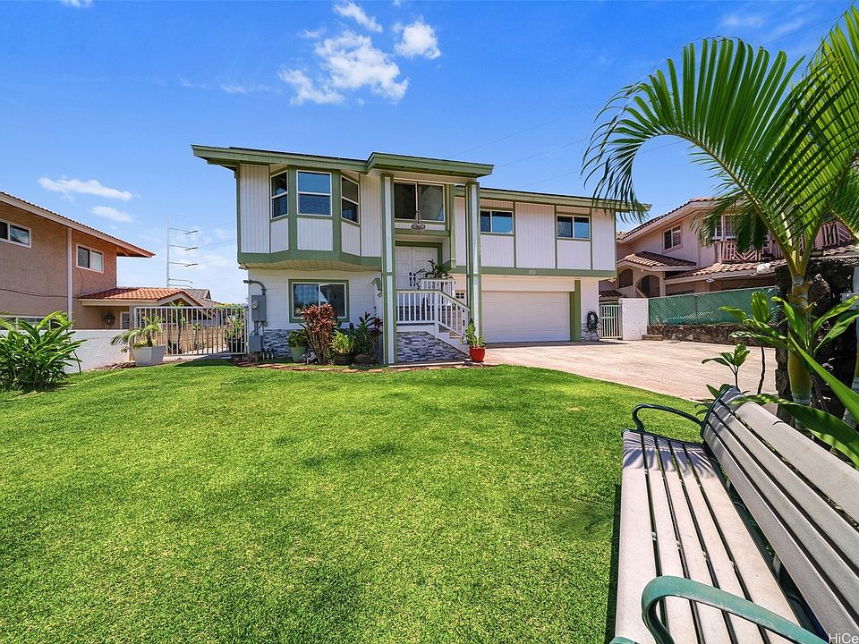 1st image of 1011 Luaole Pl