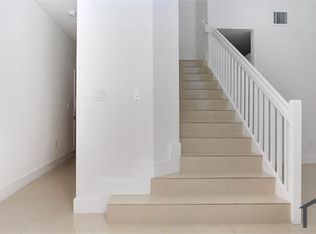 15505 SW 12th Ter, Miami, FL 33194